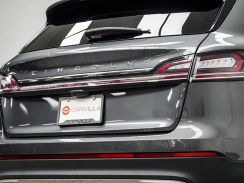 Used 2023 Lincoln Nautilus Reserve AWD/4WD image 14