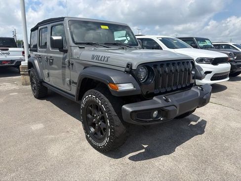 Used 2023 Jeep Wrangler Unlimited Sport AWD/4WD image 3