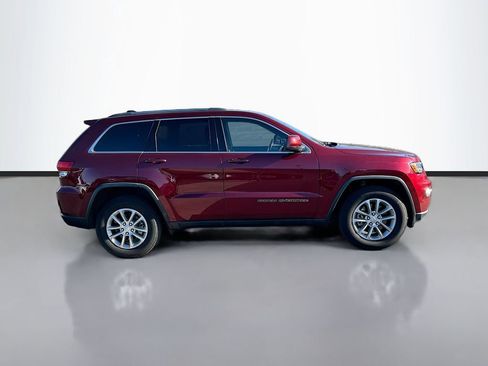 Used 2021 Jeep Grand Cherokee Laredo X AWD/4WD image 4
