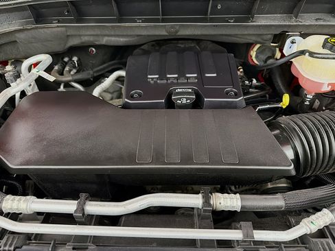 Used 2022 GMC Sierra 1500 Elevation w/ LPO, Elevation Black Package image 30