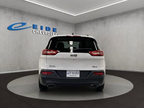 Used 2015 Jeep Cherokee Latitude w/ Cold Weather Group image 4