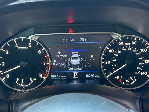 Used 2024 Nissan Altima 2.5 SV FWD image 33