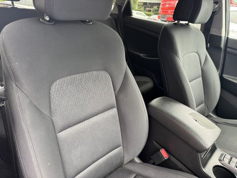 Used 2018 Hyundai Tucson SE FWD image 10