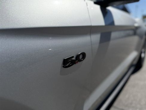 Used 2019 Ford Mustang GT Premium w/ Equipment Group 401A image 11