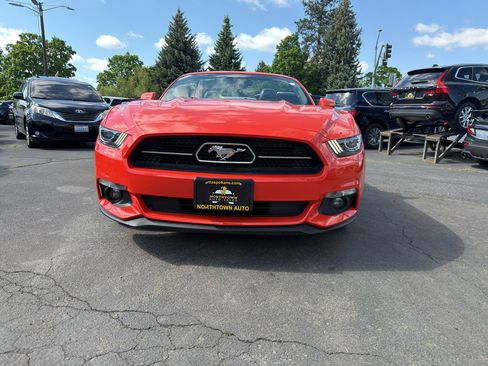 Used 2015 Ford Mustang GT Premium w/ Equipment Group 401A RWD image 12