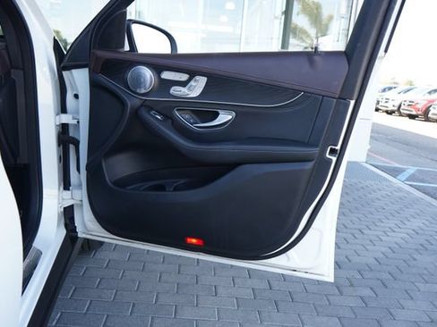 Used 2017 Mercedes-Benz GLC 300 image 14