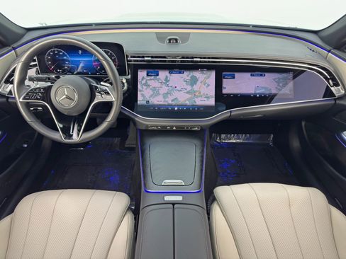 Used 2025 Mercedes-Benz E 350 E 350 w/ MBUS Superscreen Package image 13