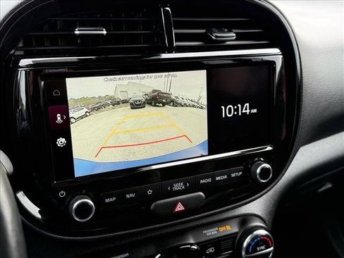 Used 2022 Kia Soul Turbo image 12