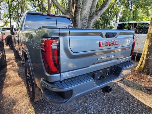 Used 2024 GMC Sierra 3500 Denali w/ Denali Reserve Package AWD/4WD image 3