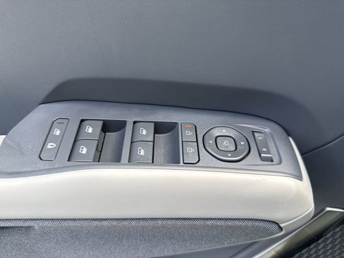 New 2026 Kia EV9 Land image 18