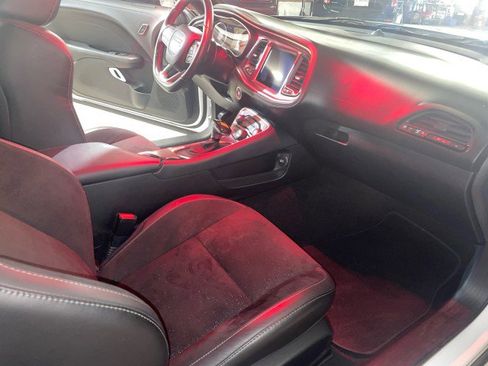 Used 2021 Dodge Challenger R/T Scat Pack image 13