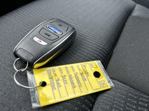 Used 2025 Subaru Ascent Premium AWD/4WD image 25