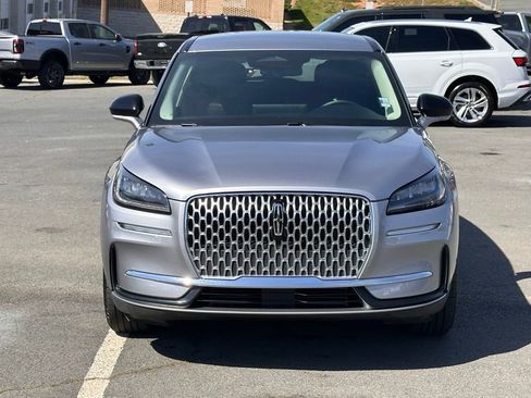 Used 2024 Lincoln Corsair AWD image 9