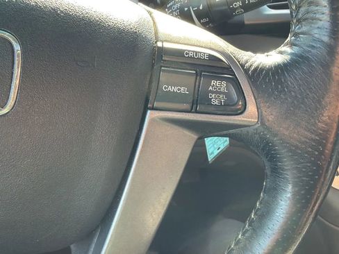Used 2012 Honda Odyssey EX-L image 22