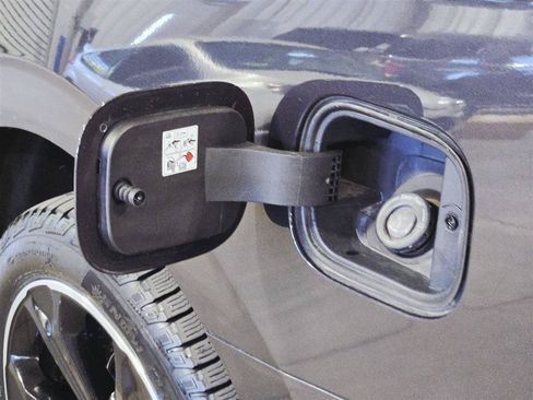 Used 2022 Ford Expedition Max Limited AWD/4WD image 64