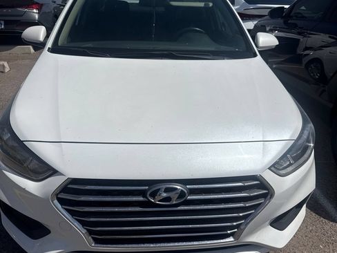 Used 2020 Hyundai Accent SE FWD image 9