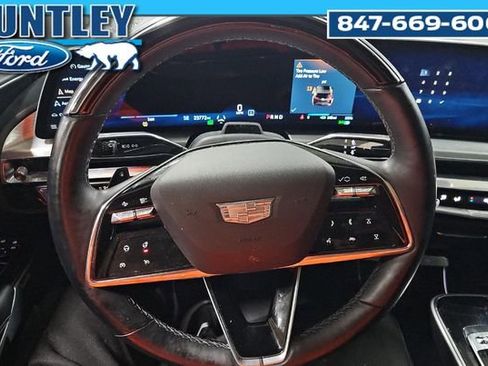Used 2024 Cadillac Lyriq Sport AWD/4WD image 8