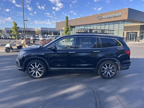 Used 2019 Honda Pilot Elite image 12