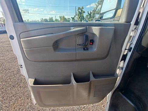 Used 2014 Chevrolet Express 3500 LT w/ LT Preferred Equipment Group RWD image 13