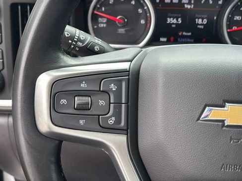 Used 2020 Chevrolet Silverado 1500 LTZ w/ LTZ Premium Package AWD/4WD image 23