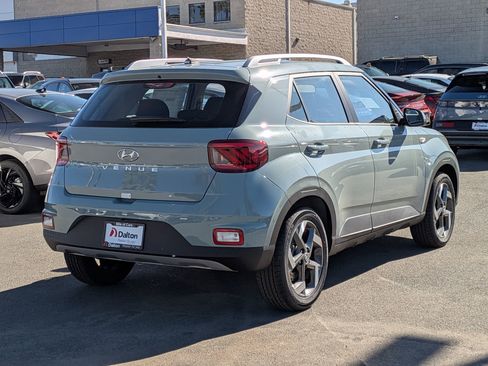 New 2026 Hyundai Venue SEL image 4