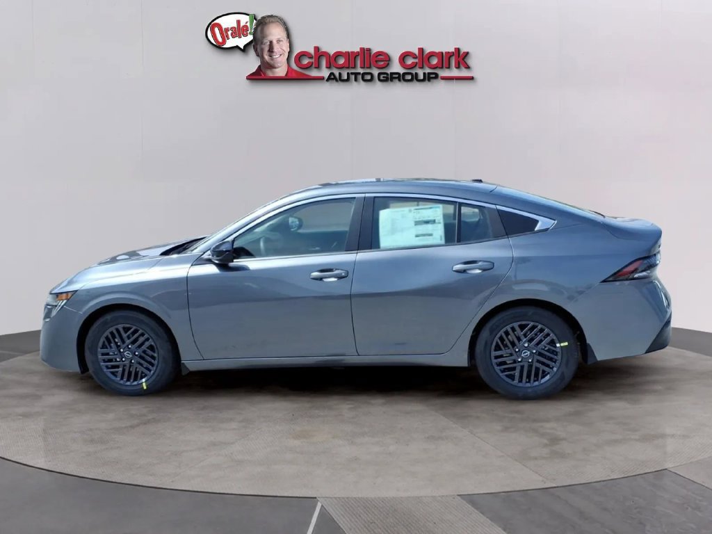 New 2027 Nissan Sentra SV w/ SV Convenience Package FWD image 2