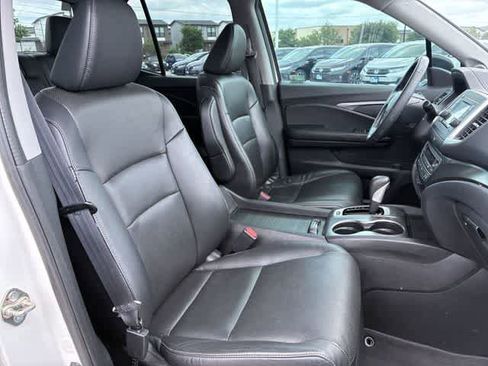 Used 2017 Honda Ridgeline RTL image 22