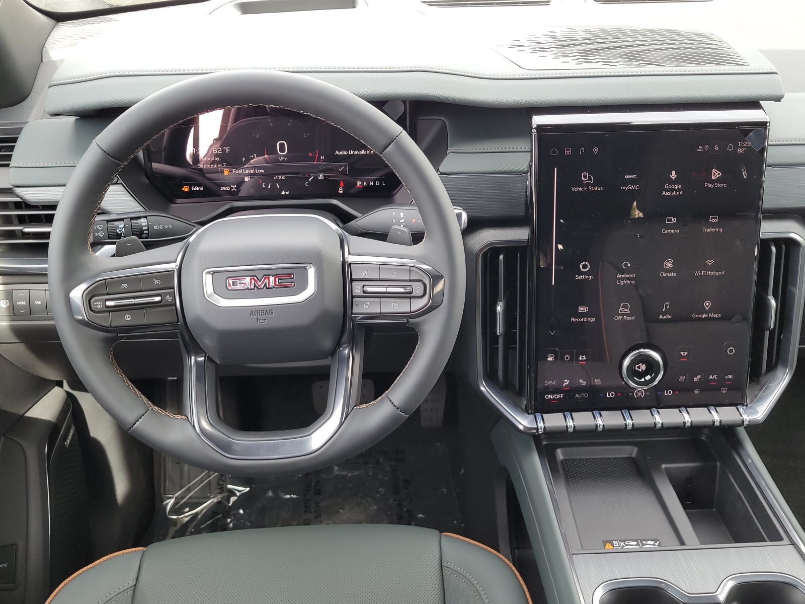 New 2027 GMC Acadia AT4 w/ Luxury Package AWD/4WD image 9