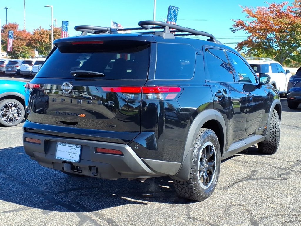 Certified 2024 Nissan Pathfinder Rock Creek AWD/4WD image 3