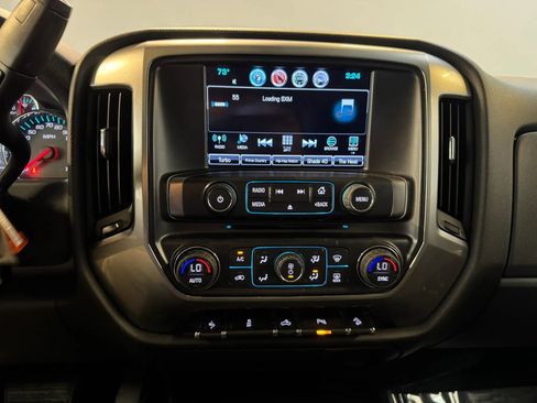 Used 2017 Chevrolet Silverado 1500 LT w/ Midnight Edition AWD/4WD image 14