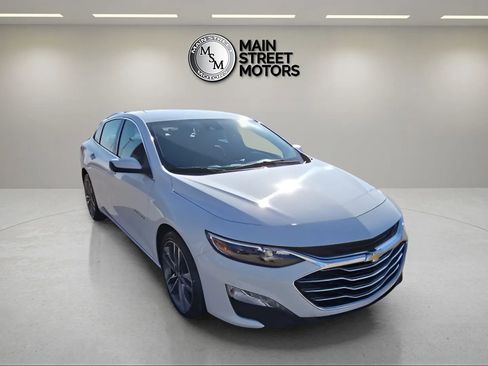 Used 2023 Chevrolet Malibu LT FWD image 7