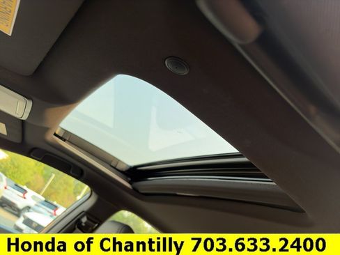 Used 2023 Honda Accord Sport image 19