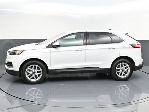 Used 2023 Ford Edge SEL image 46
