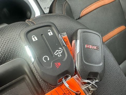 Used 2021 GMC Sierra 1500 AT4 w/ AT4 Value Package image 48