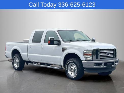 Used 2010 Ford F250 Lariat AWD/4WD image 7