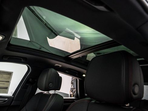 New 2026 Porsche Macan AWD/4WD image 27