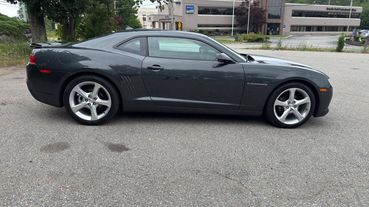 Used 2015 Chevrolet Camaro LT w/ RS Package RWD image 4
