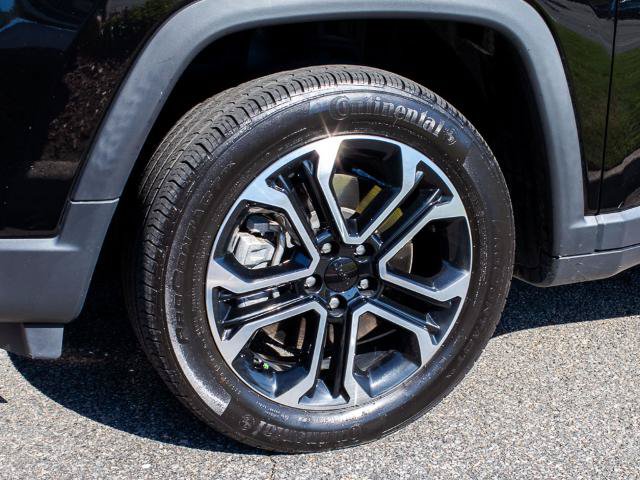 Used 2023 Jeep Compass Limited AWD/4WD image 5