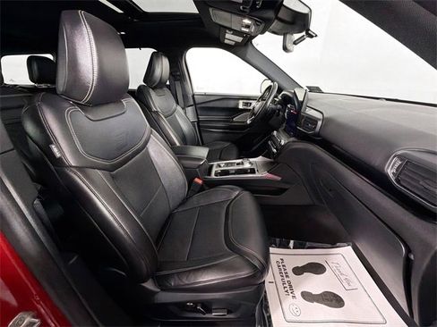 Used 2020 Ford Explorer ST w/ Premium Technology Package image 27