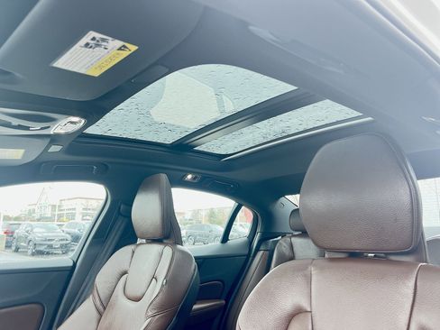 Certified 2022 Volvo S60 B5 Inscription image 23