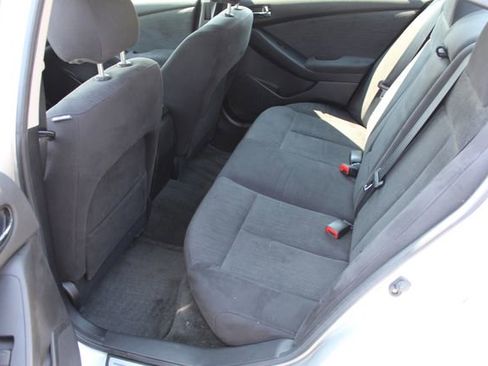 Used 2011 Nissan Altima 3.5 SR image 14