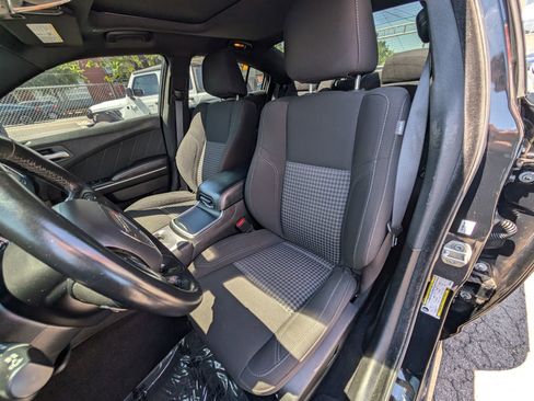 Used 2023 Dodge Charger SXT RWD image 16