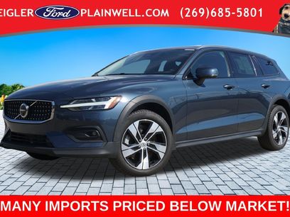 Used 2024 Volvo V60 B5 Cross Country Plus