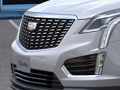 New 2026 Cadillac XT5 Luxury AWD/4WD image 13