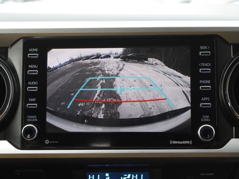 Used 2021 Toyota Tacoma SR5 image 10