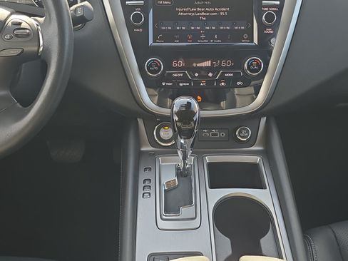 Used 2023 Nissan Murano SL w/ SL Moonroof Package FWD image 15