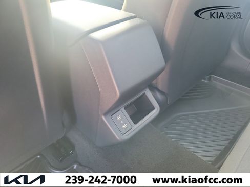 New 2026 Kia K4 FWD image 13