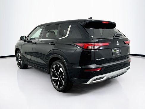 Used 2024 Mitsubishi Outlander SE AWD/4WD image 5