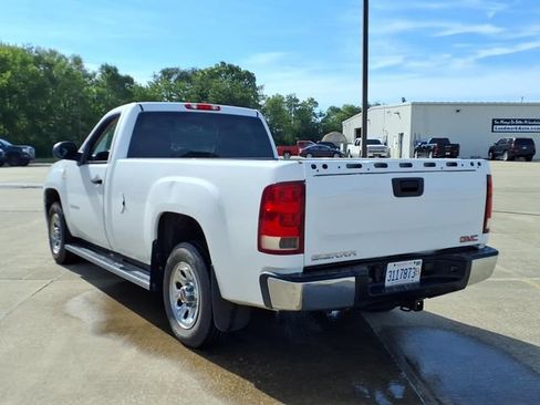 Used 2011 GMC Sierra 1500 W/T w/ Work Truck Preferred Package RWD image 3