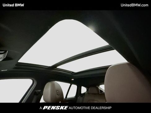 Used 2019 BMW X4 M40i w/ Executive Package image 12